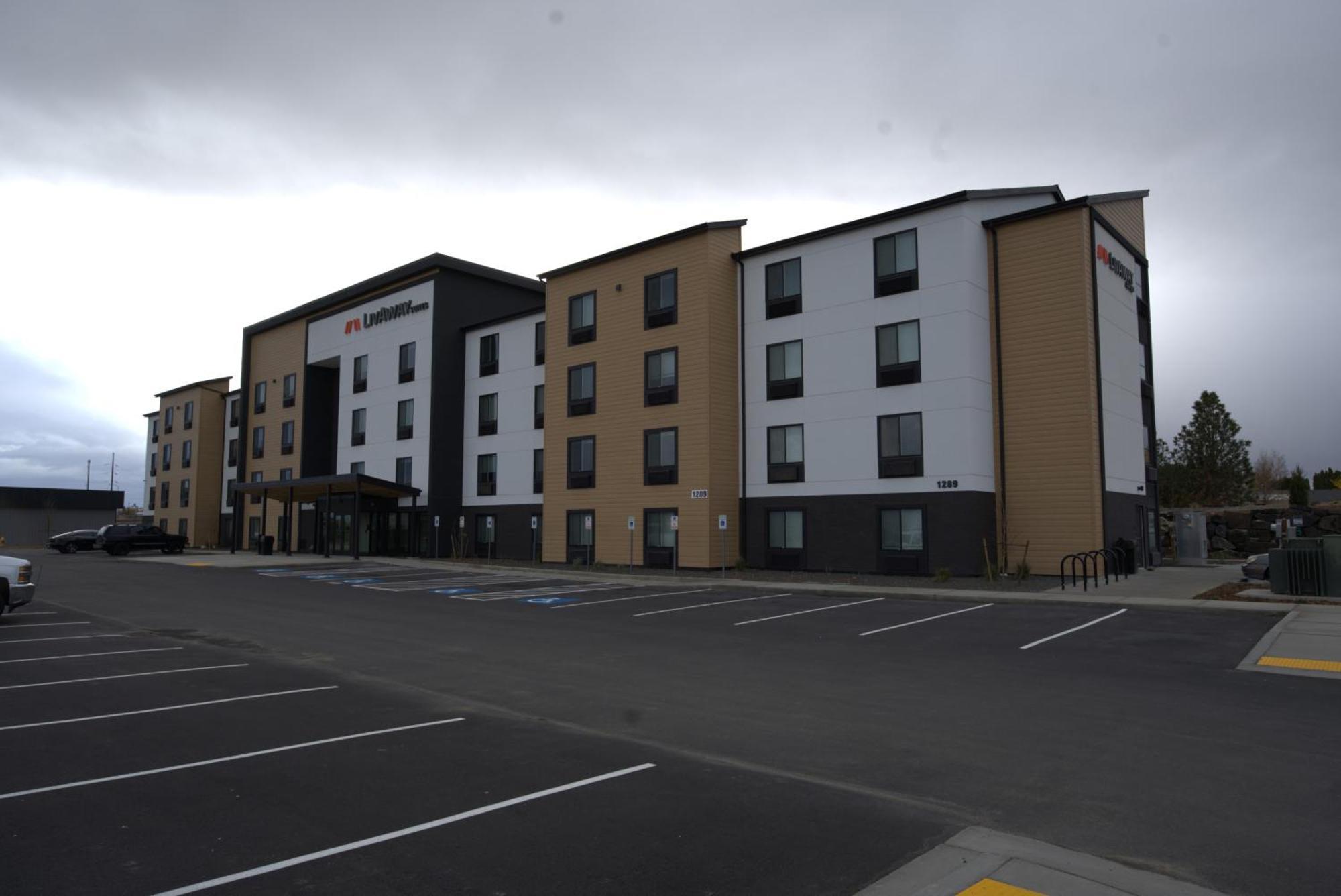 Livaway Suites Tri-Cities-Ричленд Экстерьер фото